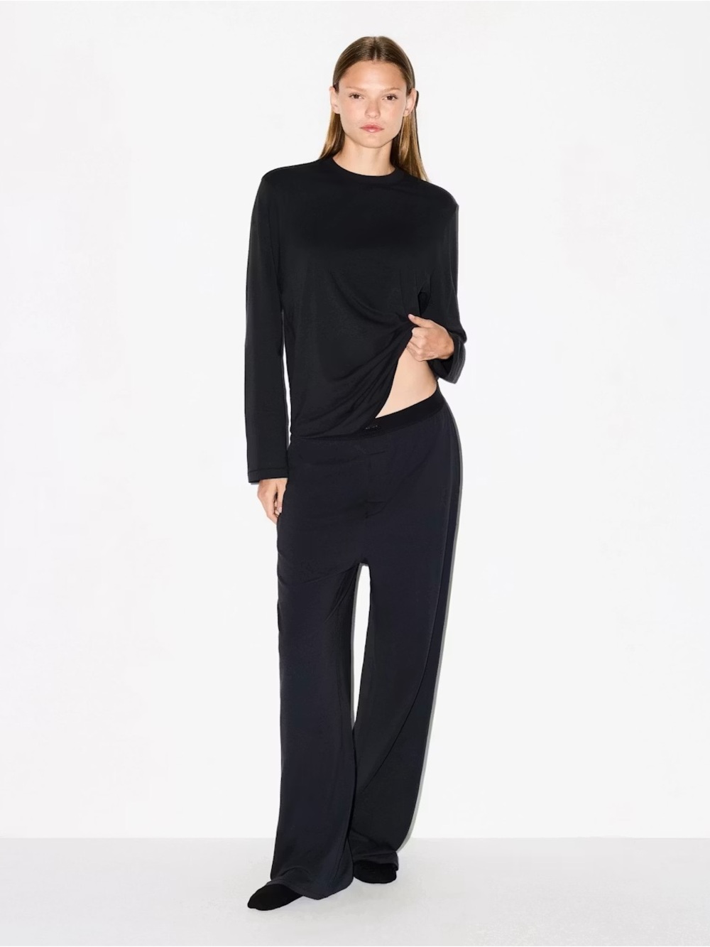 SKIMS Boyfriend Loose Pants In Onyx